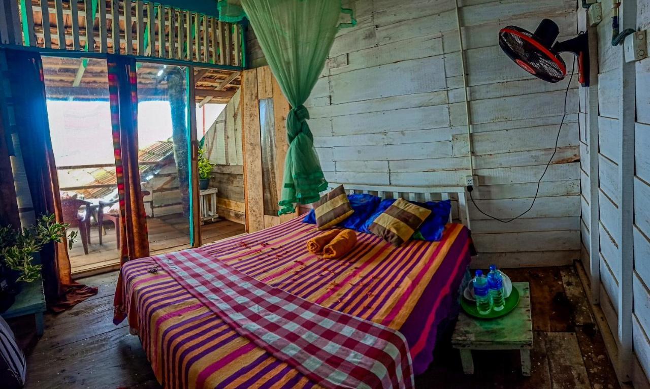 Brother'S Beach Home Boossa Экстерьер фото