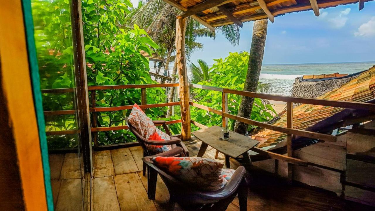 Brother'S Beach Home Boossa Экстерьер фото