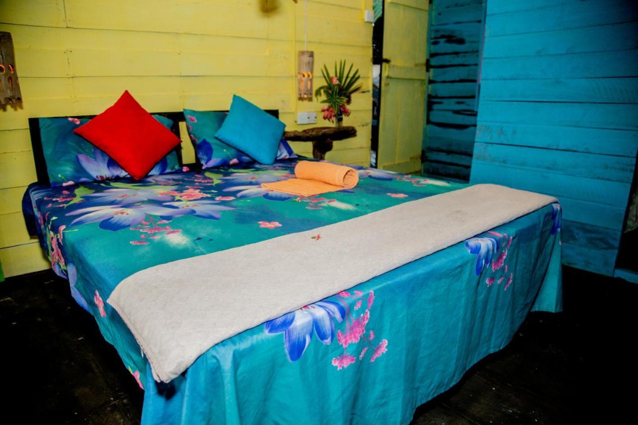 Brother'S Beach Home Boossa Экстерьер фото