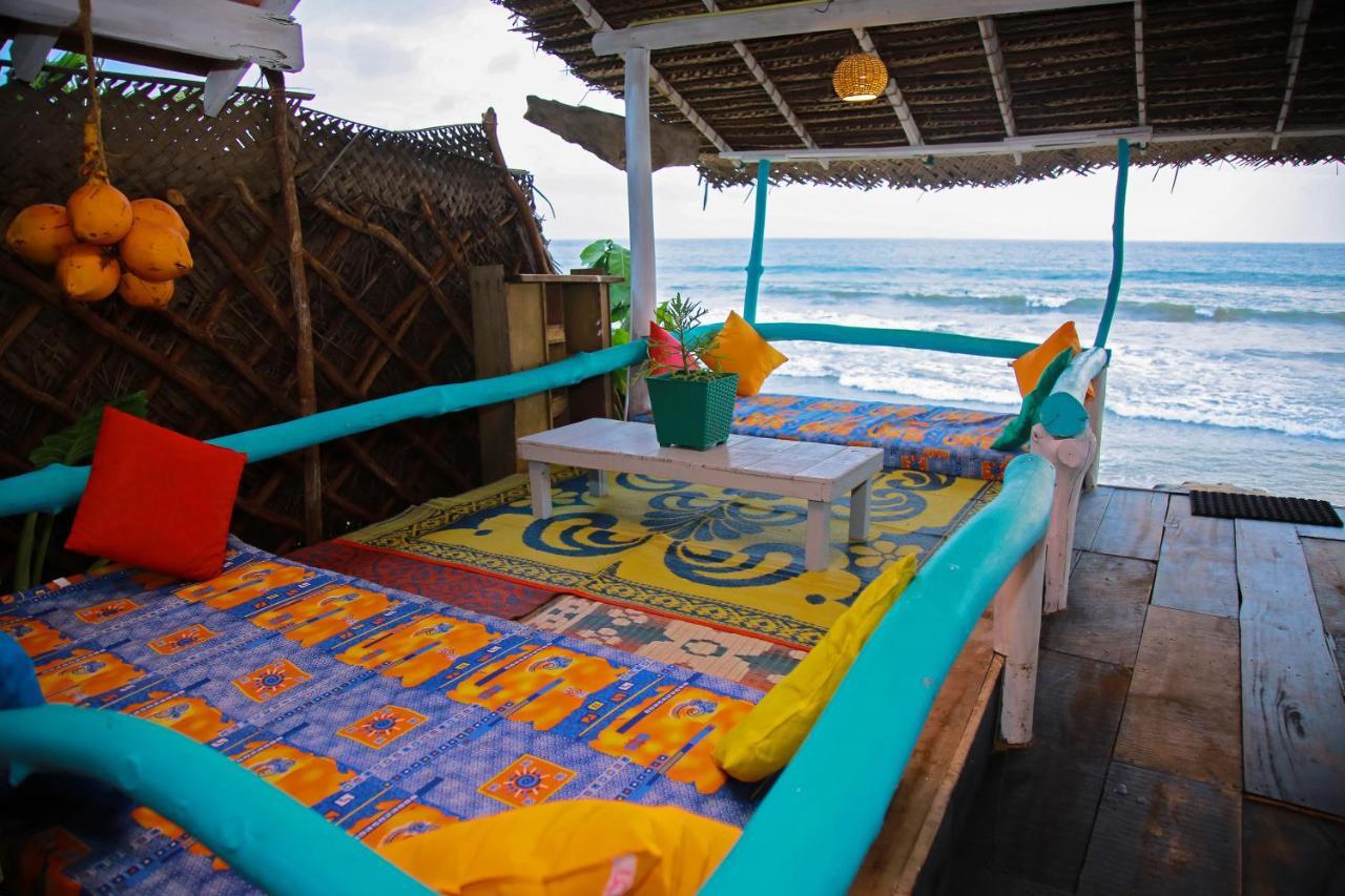 Brother'S Beach Home Boossa Экстерьер фото